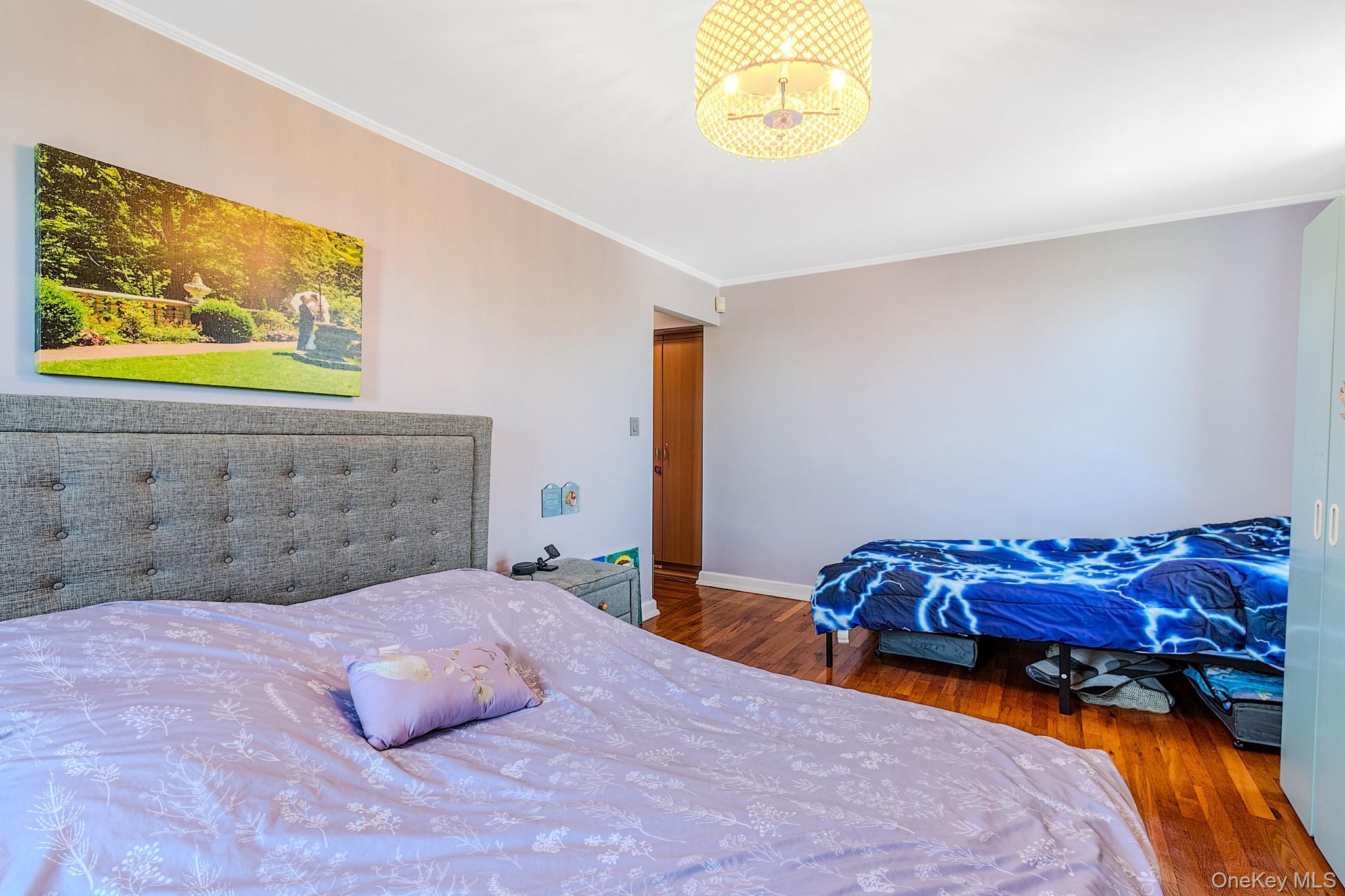 2685 E 7th Street Unit: 6M