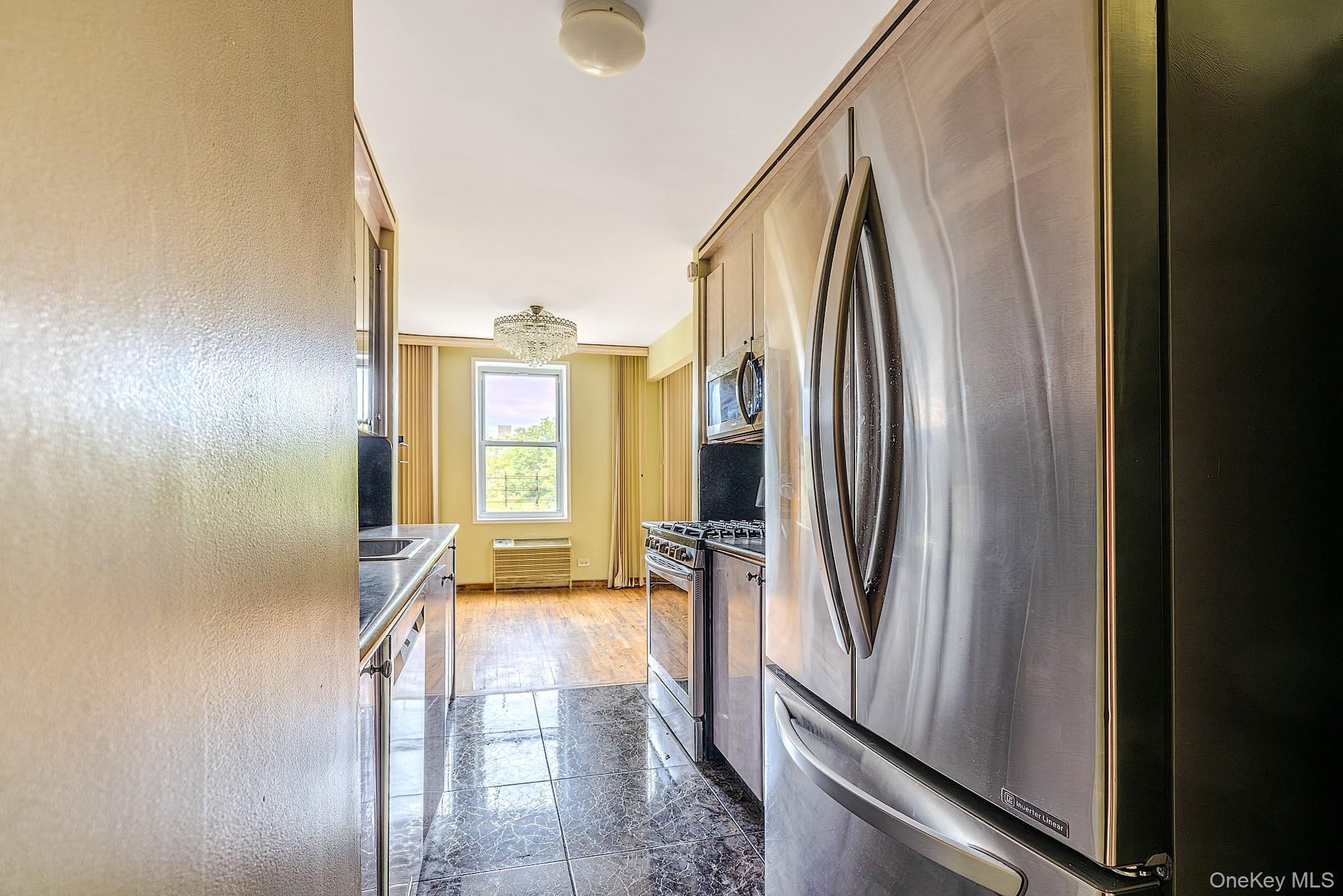 2727 Ocean Parkway Unit: D18