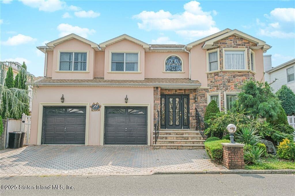 27 Honey Lane