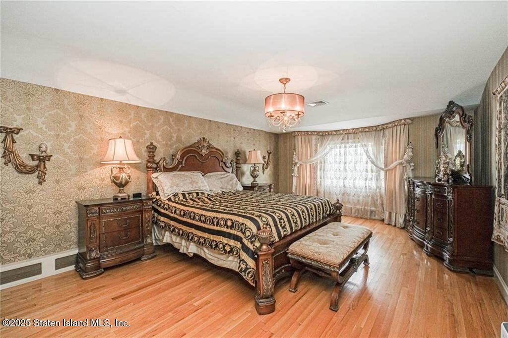 27 Honey Lane