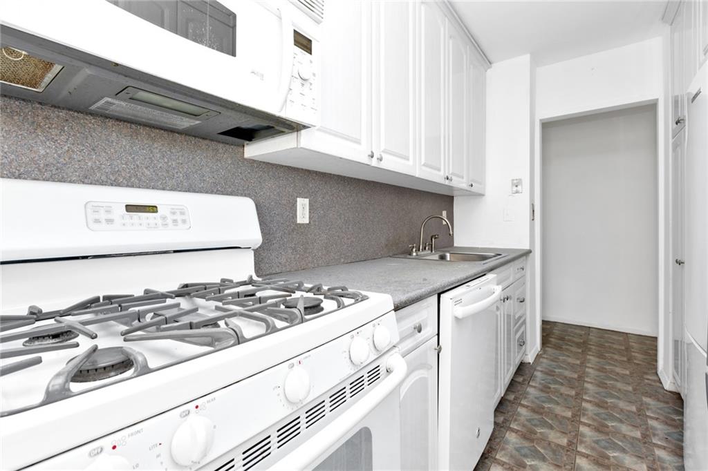 2942 West 5th Street 5D