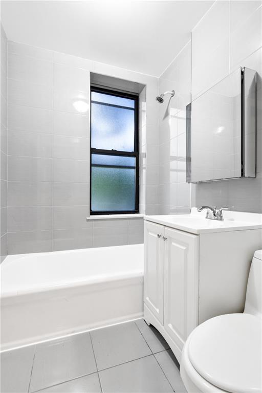240 Ocean Parkway 2C