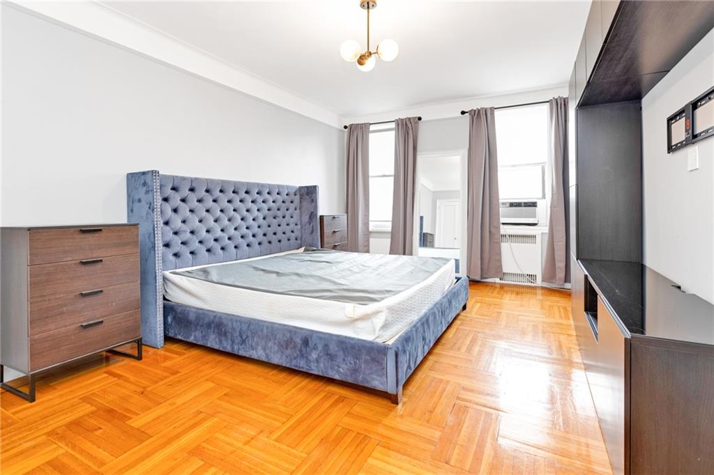1680 Ocean Avenue 5L