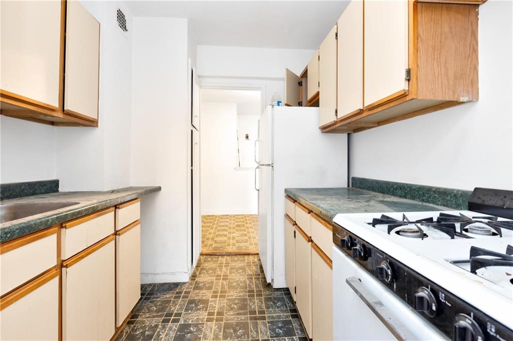 2299 East 13th Street 5F