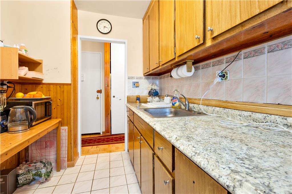 458 Neptune Avenue 2O