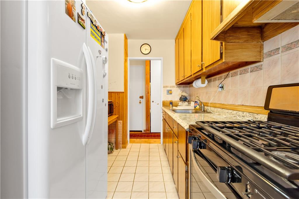 458 Neptune Avenue 2O