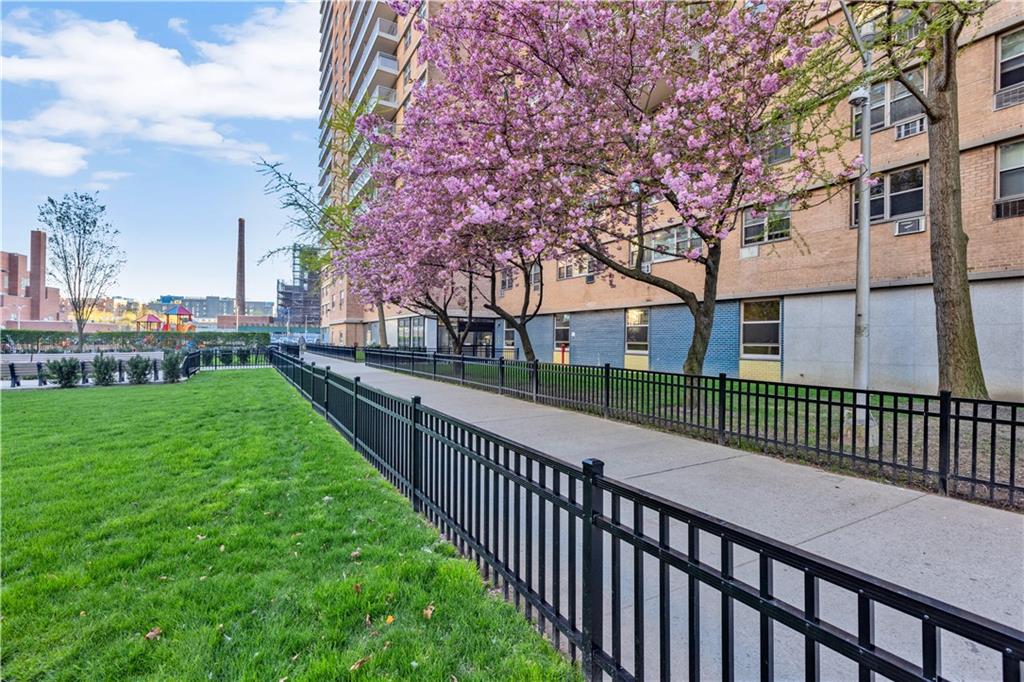 458 Neptune Avenue 2O