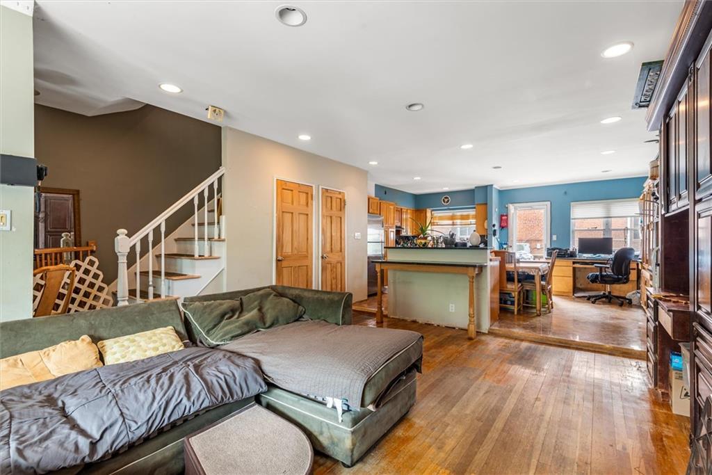 2604 East 28th Street