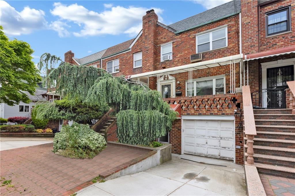 2604 East 28th Street