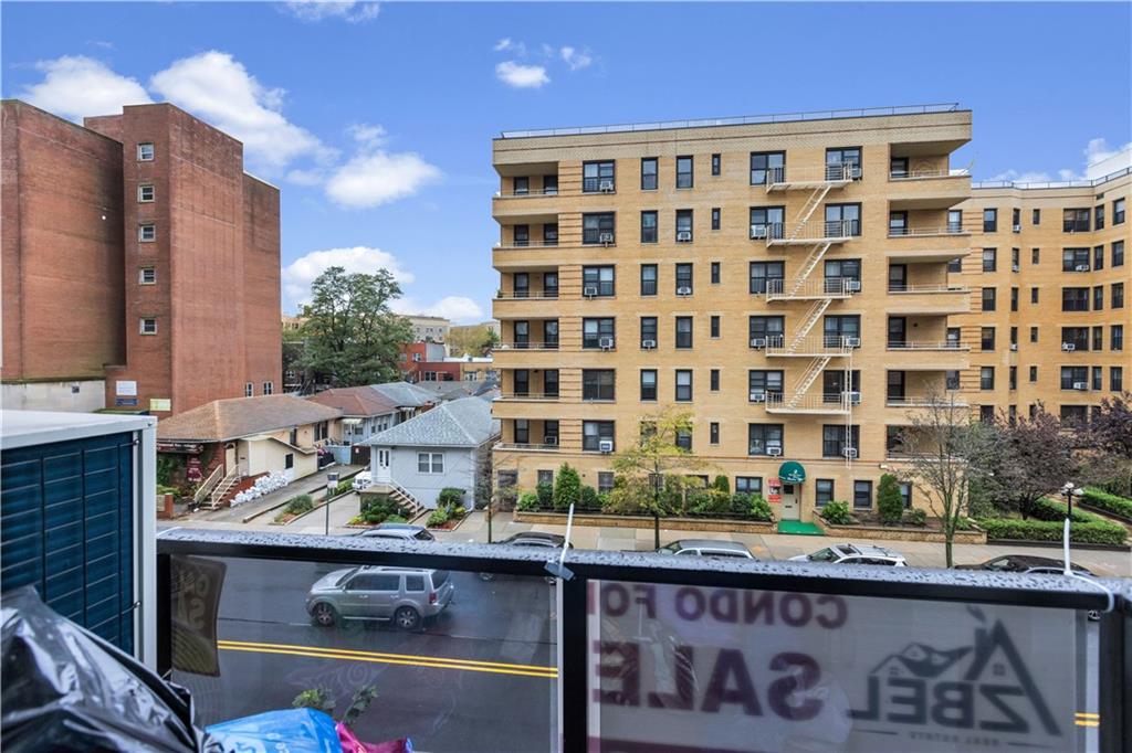 15 West End Avenue 3F