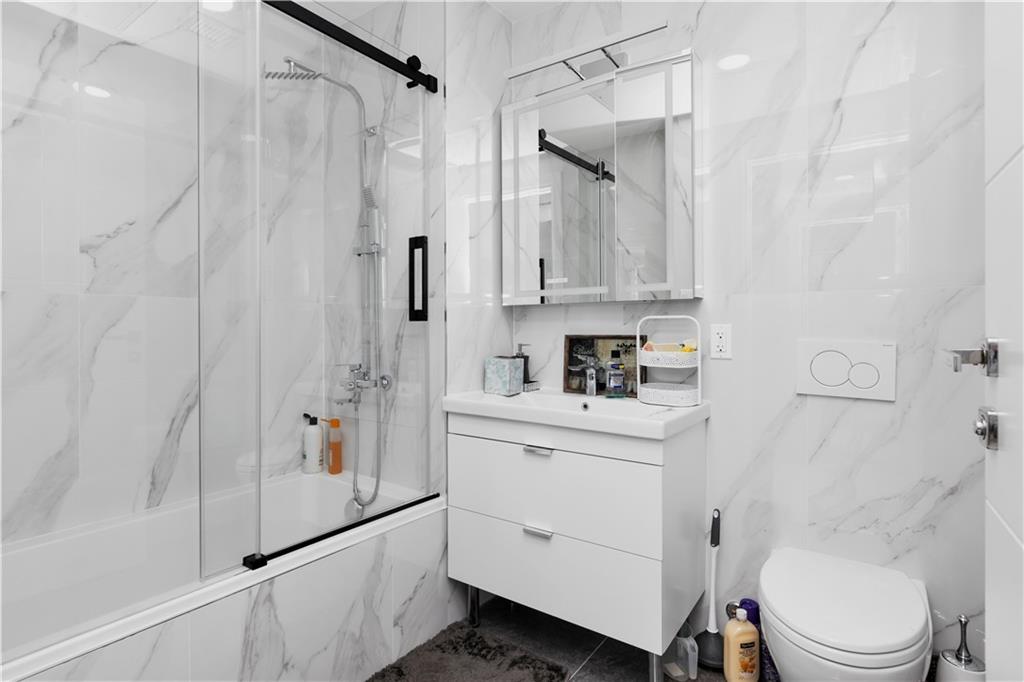 15 West End Avenue 3F