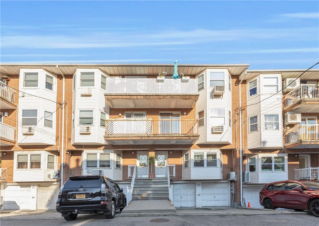 16 Cove Lane 6B