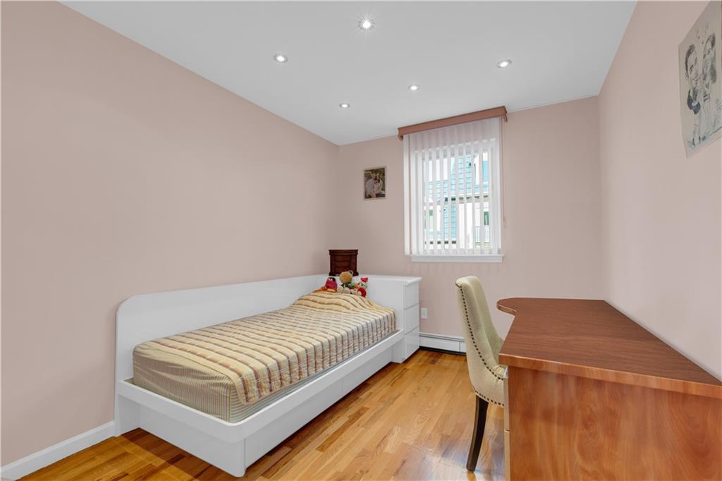 16 Cove Lane 6B