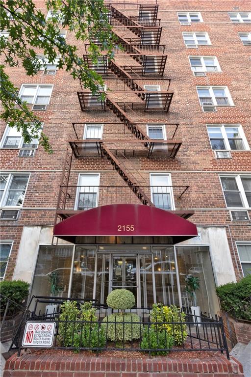 2155 82nd Street 5G