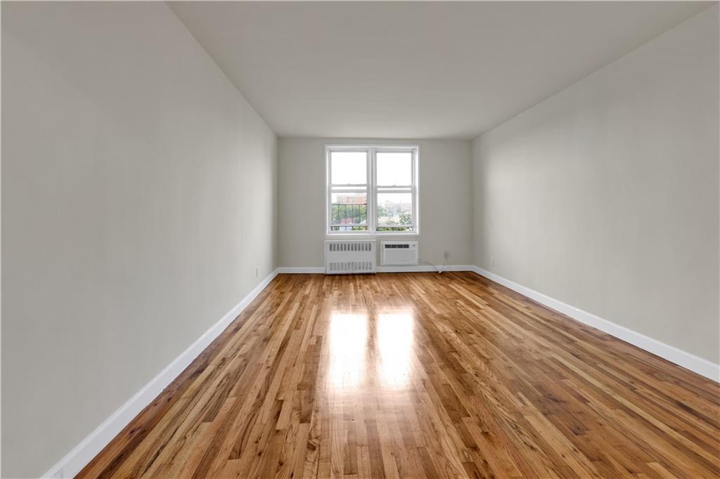2155 82nd Street 5G