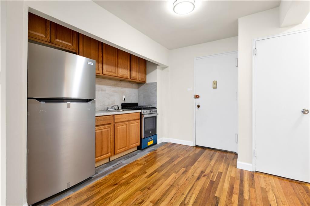 2155 82nd Street 5G