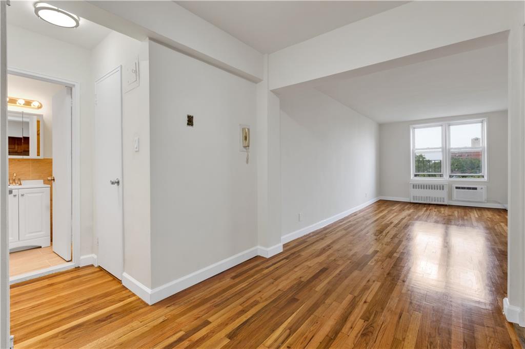 2155 82nd Street 5G