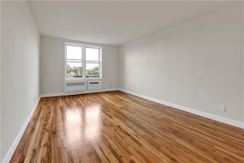 2155 82nd Street 5G