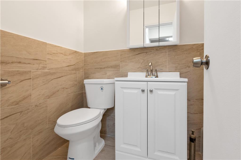 2155 82nd Street 5G