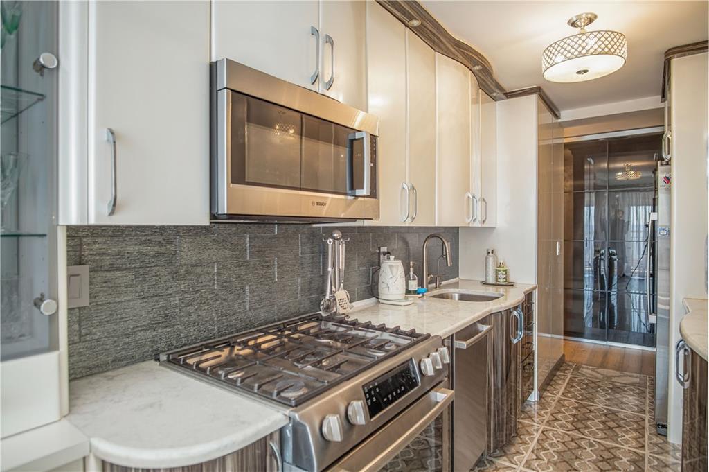 460 Neptune Avenue 14P