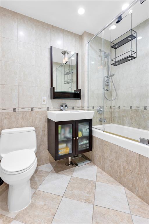 728 Ocean View Avenue A2