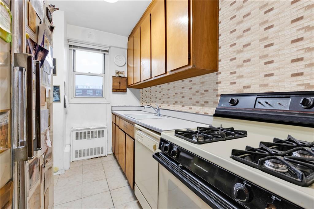 2930 West 5th Street 22G