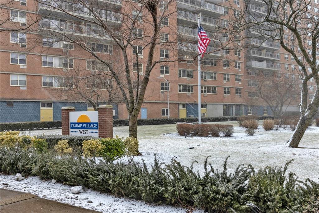 2930 West 5th Street 22G