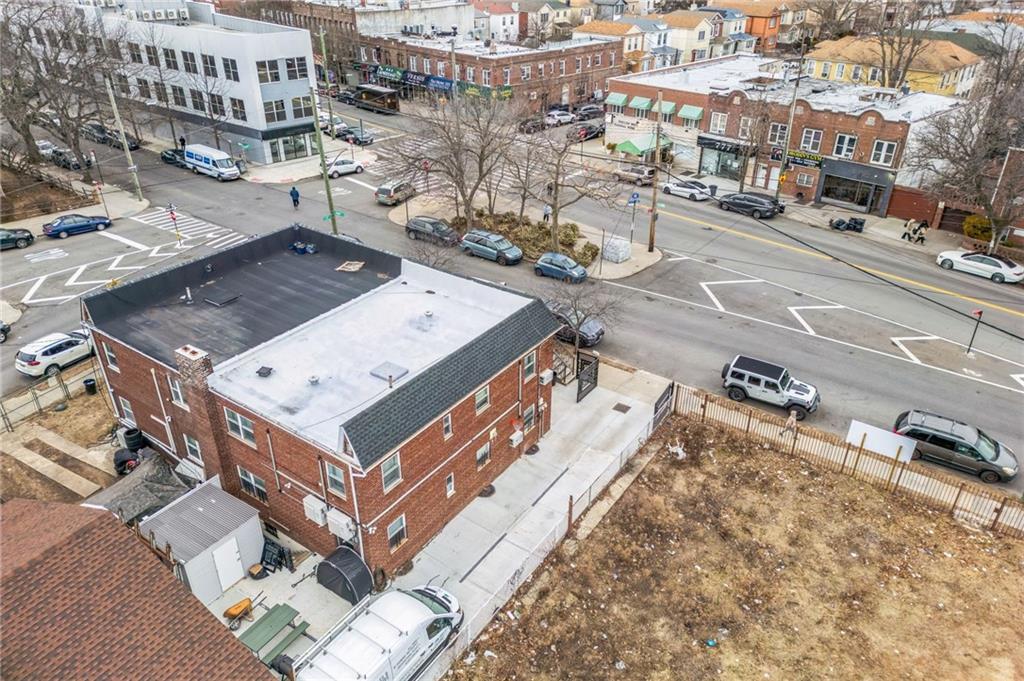 2308 Jerome Avenue
