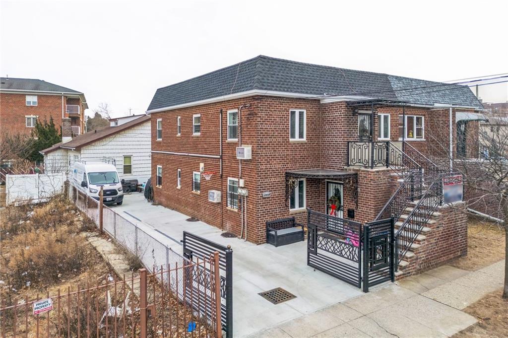 2308 Jerome Avenue