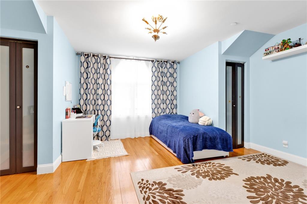 2750 East 28th Street 2B