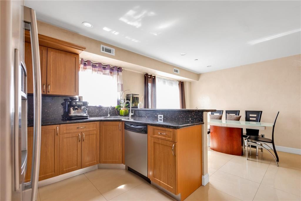 2750 East 28th Street 2B