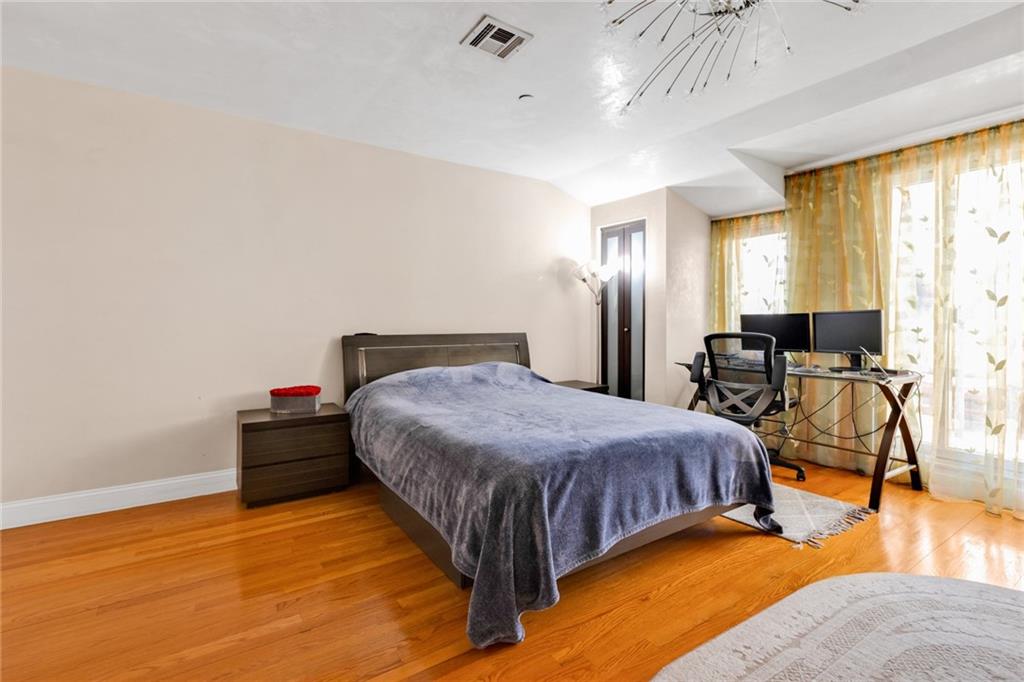 2750 East 28th Street 2B