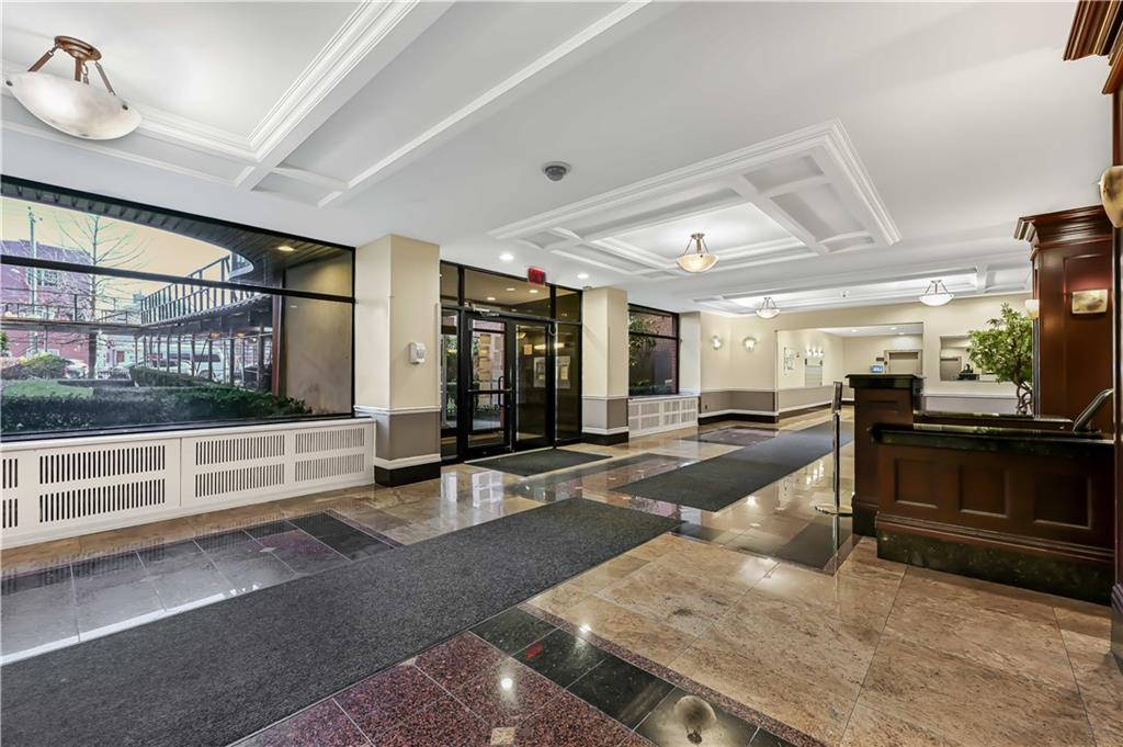 2546 East 13th Street B14