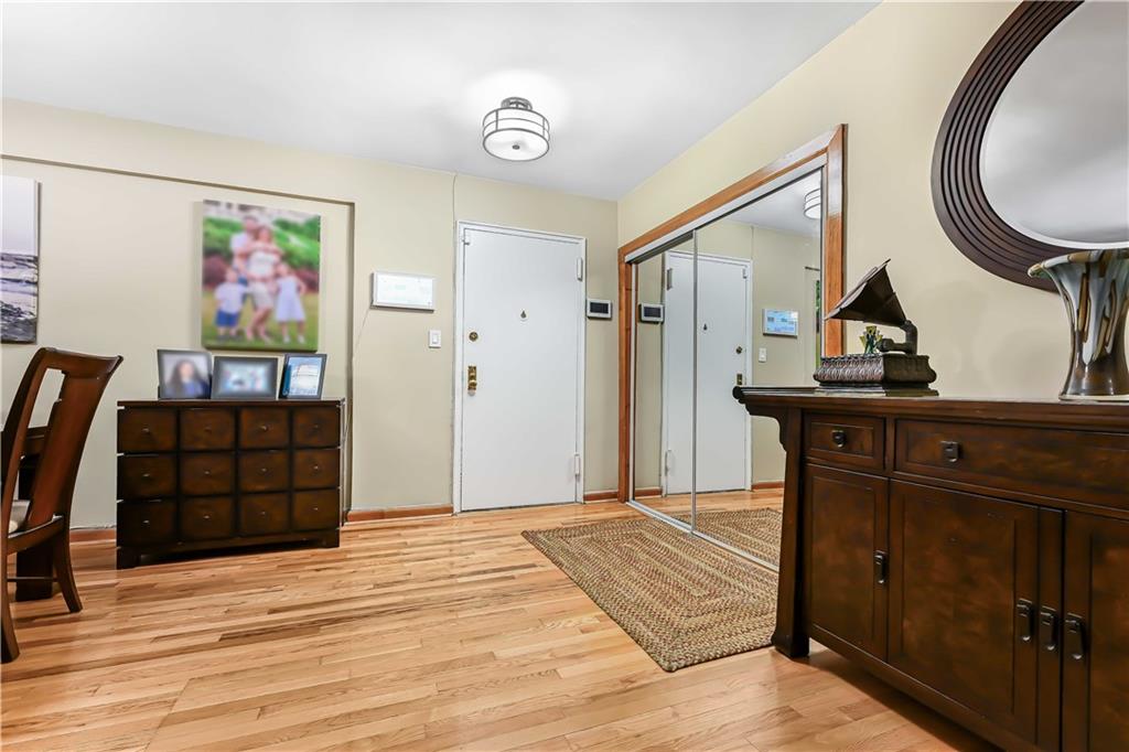 2546 East 13th Street B14