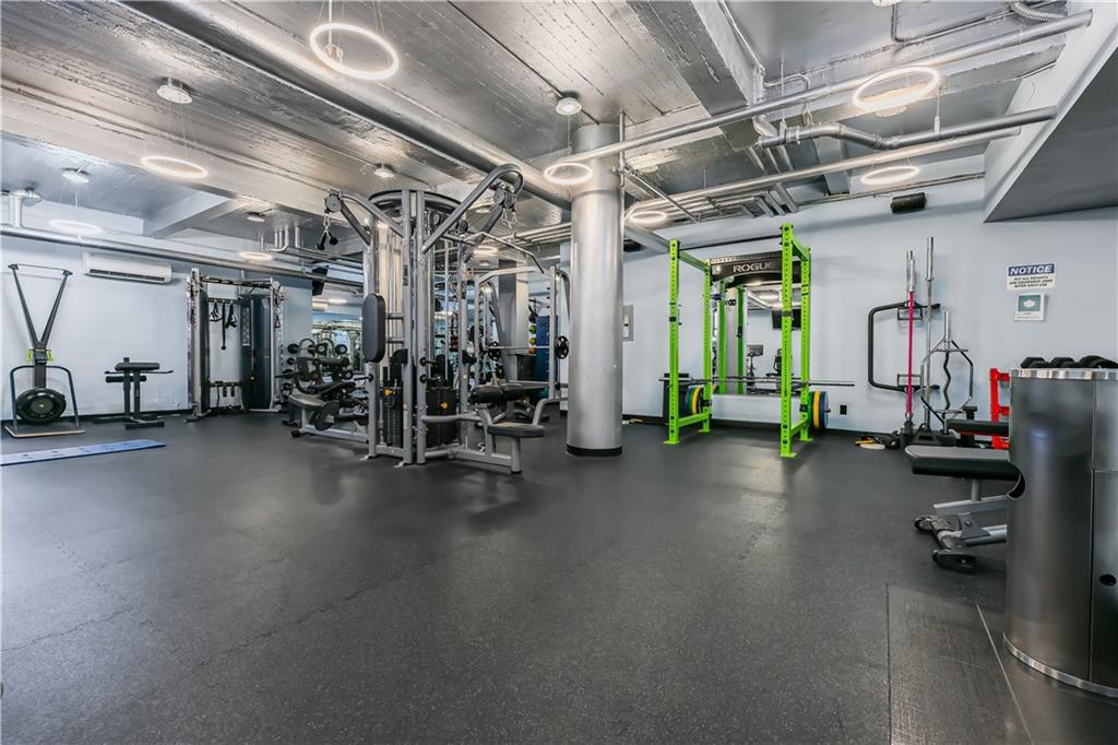 2546 East 13th Street B14