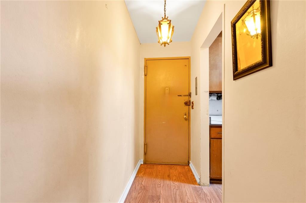 2940 West 5th Street 2B