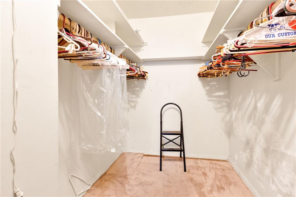 2940 West 5th Street 2B