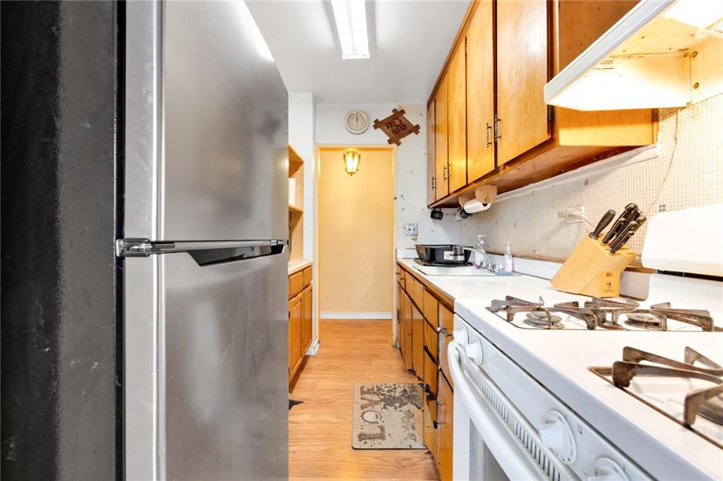 2940 West 5th Street 2B