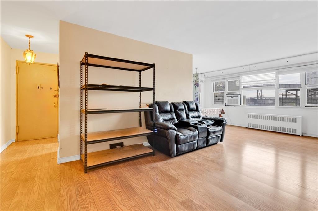 2940 West 5th Street 2B