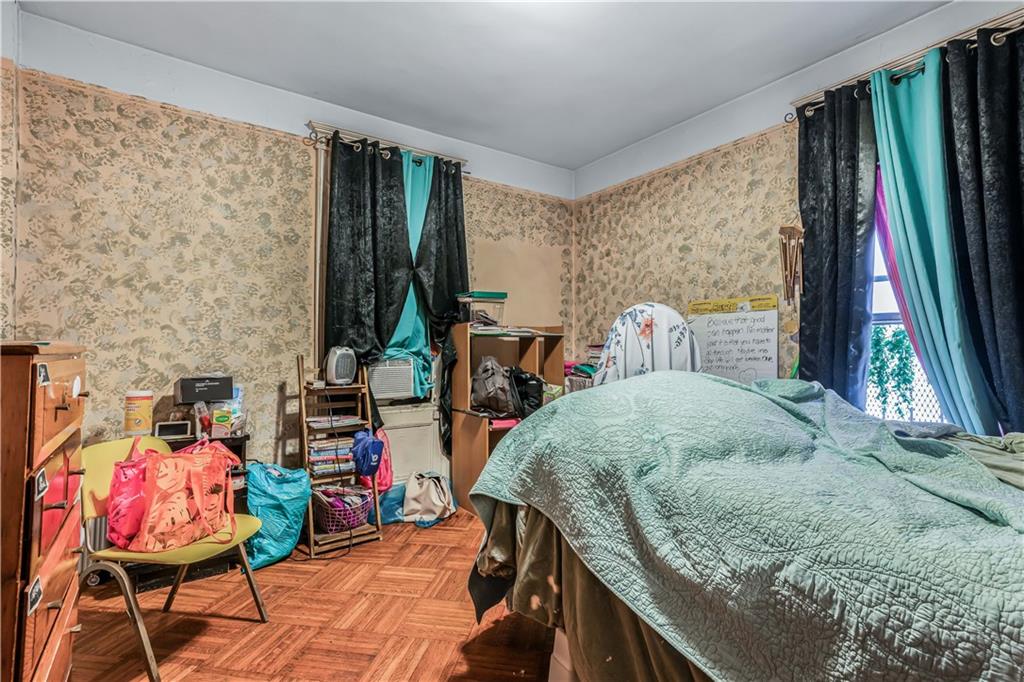 10 Martense Court