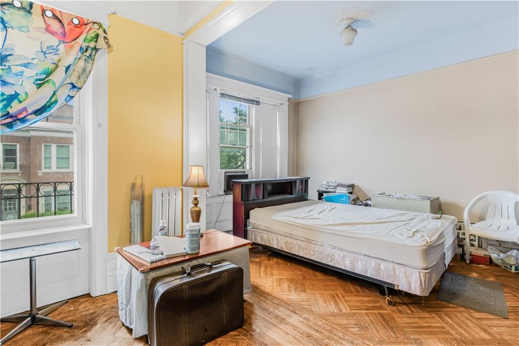 10 Martense Court