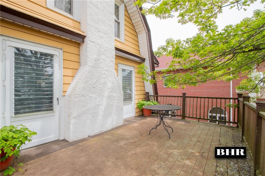 269 Coleridge Street