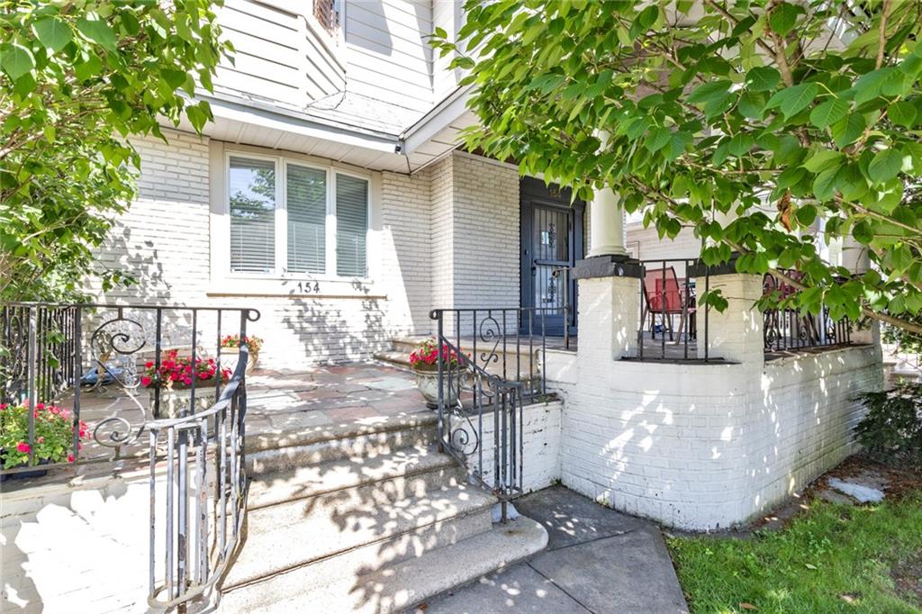 154 Beaumont Street
