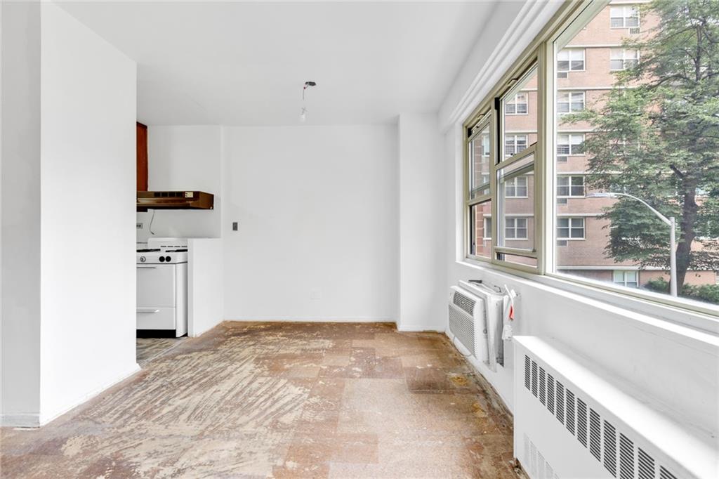 2928 West 5th Street 2C