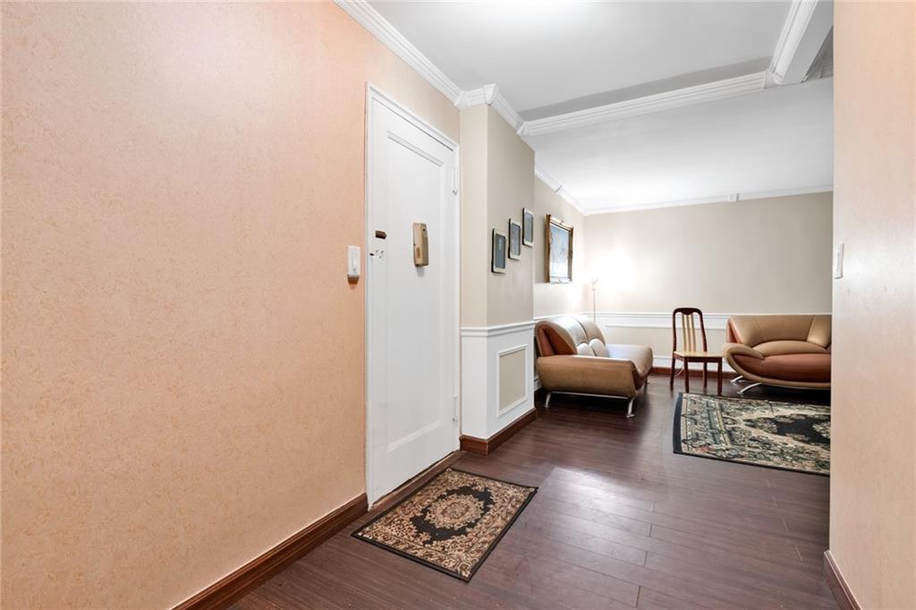 2717 East 28th Street 4E