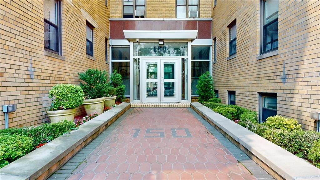 150 West End Avenue 6R