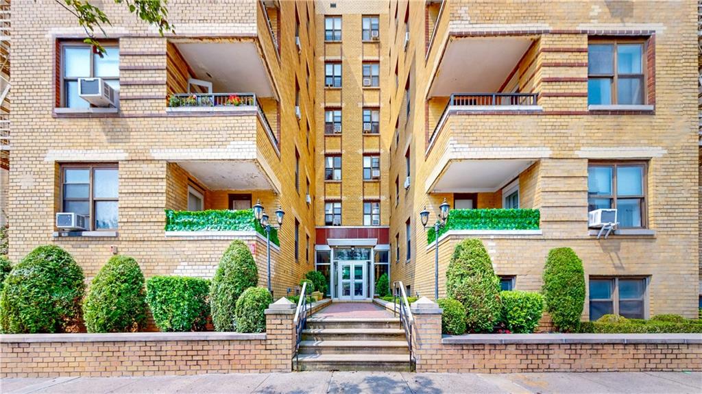 150 West End Avenue 6R
