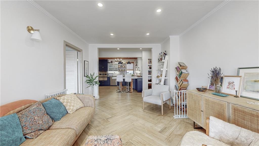 150 West End Avenue 6R