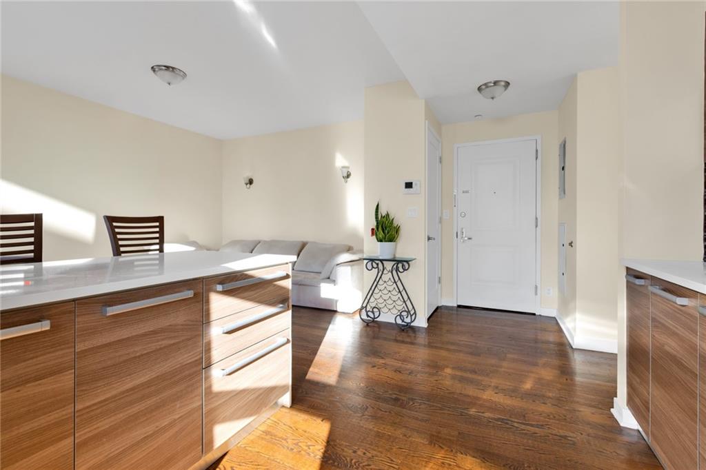 2833 Ocean Parkway B5