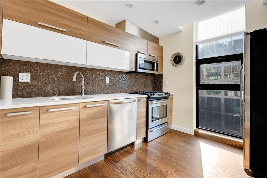 2833 Ocean Parkway B5